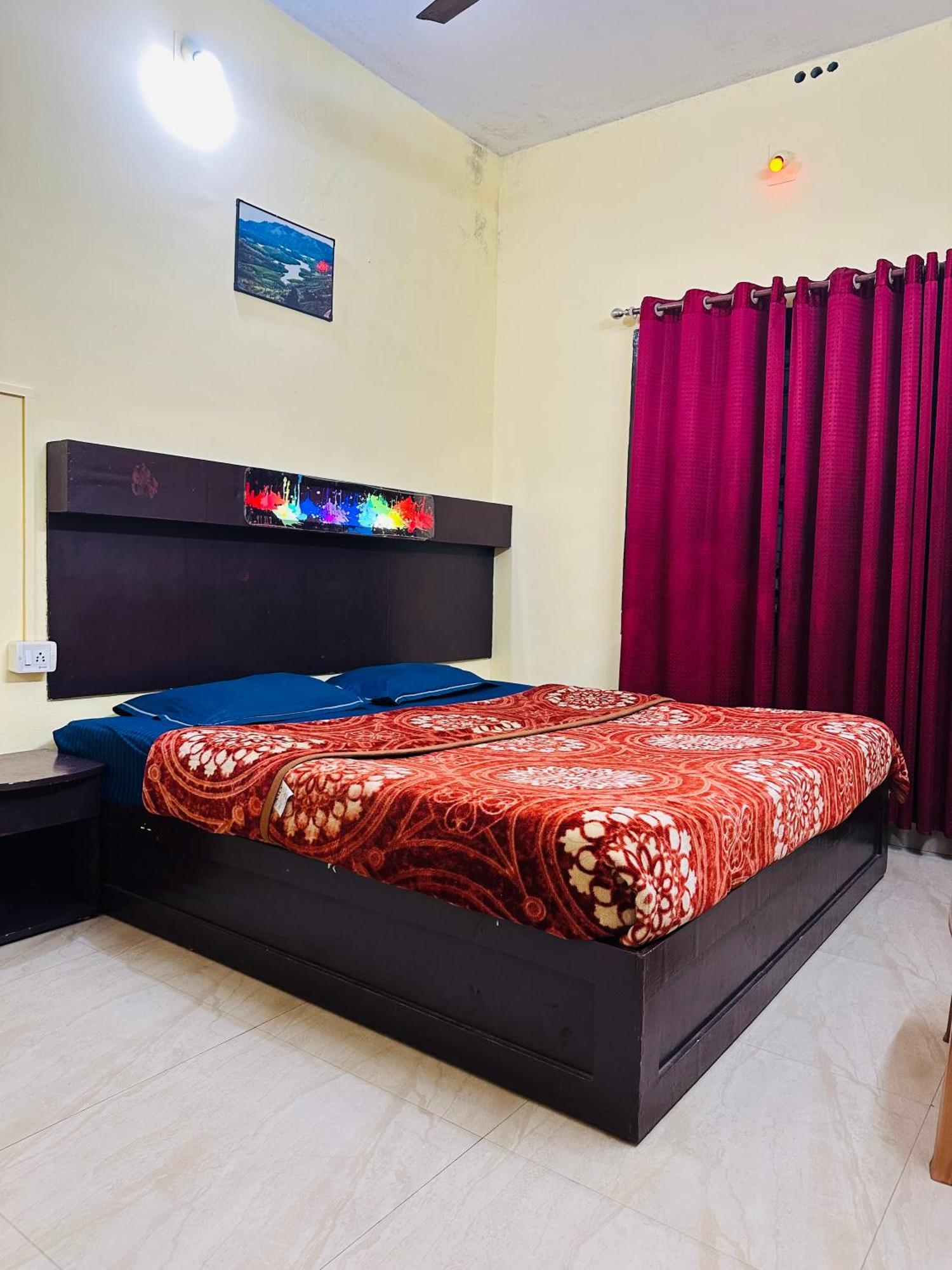 G Mount Budget Stay Munnar Exterior photo